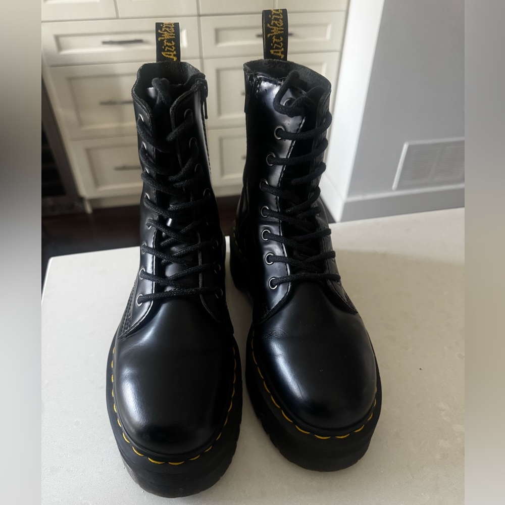 Dr. Marten Jadon Boots